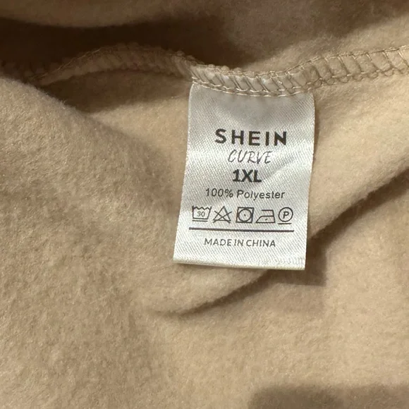 NWOT Womens fall sweatshirt size 1XL, “in all things give thanks” SHEIN - Picture 4 of 4